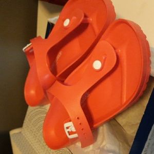 NWT Birkenstock EVA Gizeh size 41 womens 10 coral